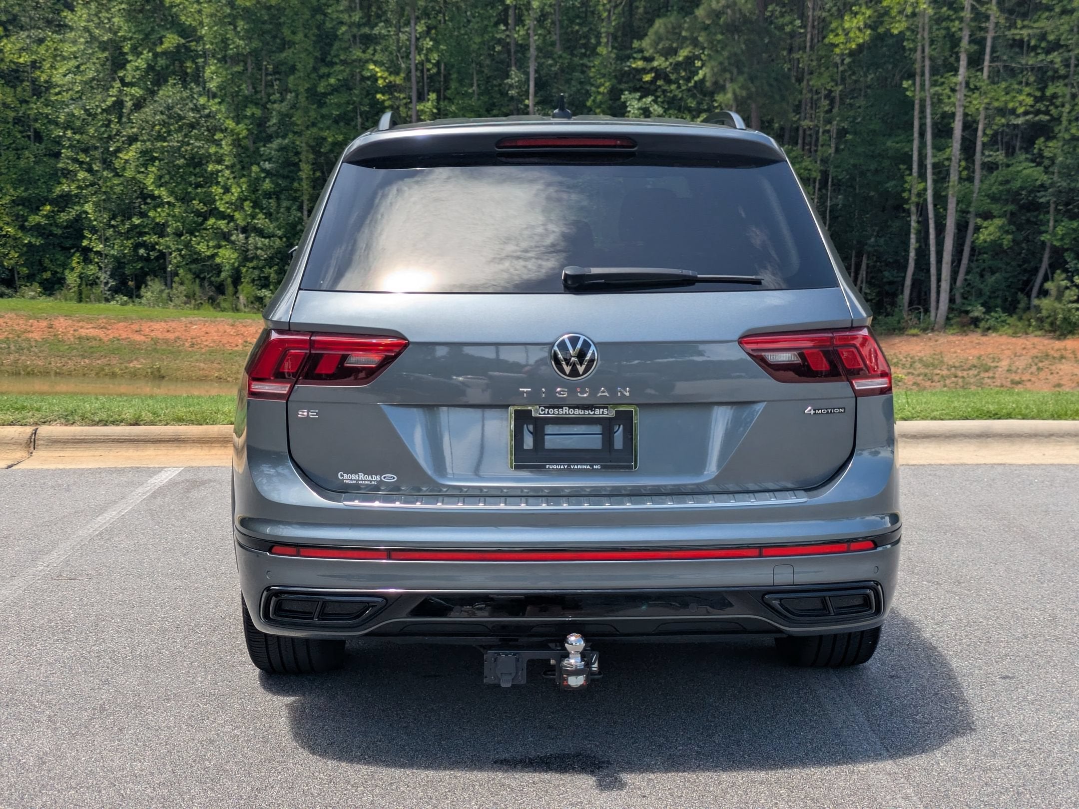 2024 Volkswagen Tiguan SE R-Line Black