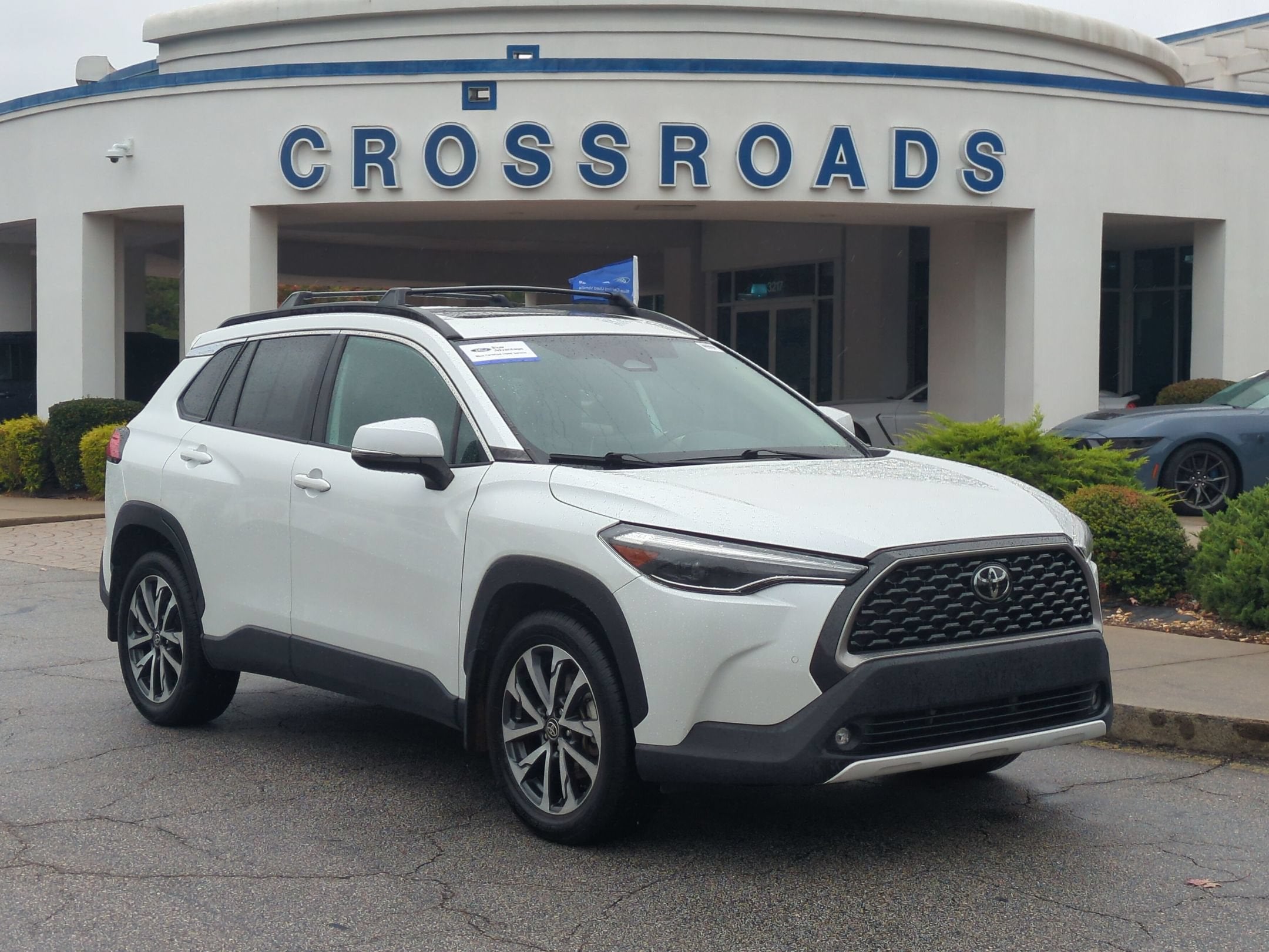2023 Toyota Corolla Cross XLE