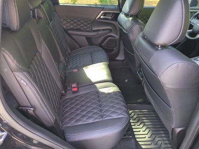 2022 Mitsubishi Outlander SEL