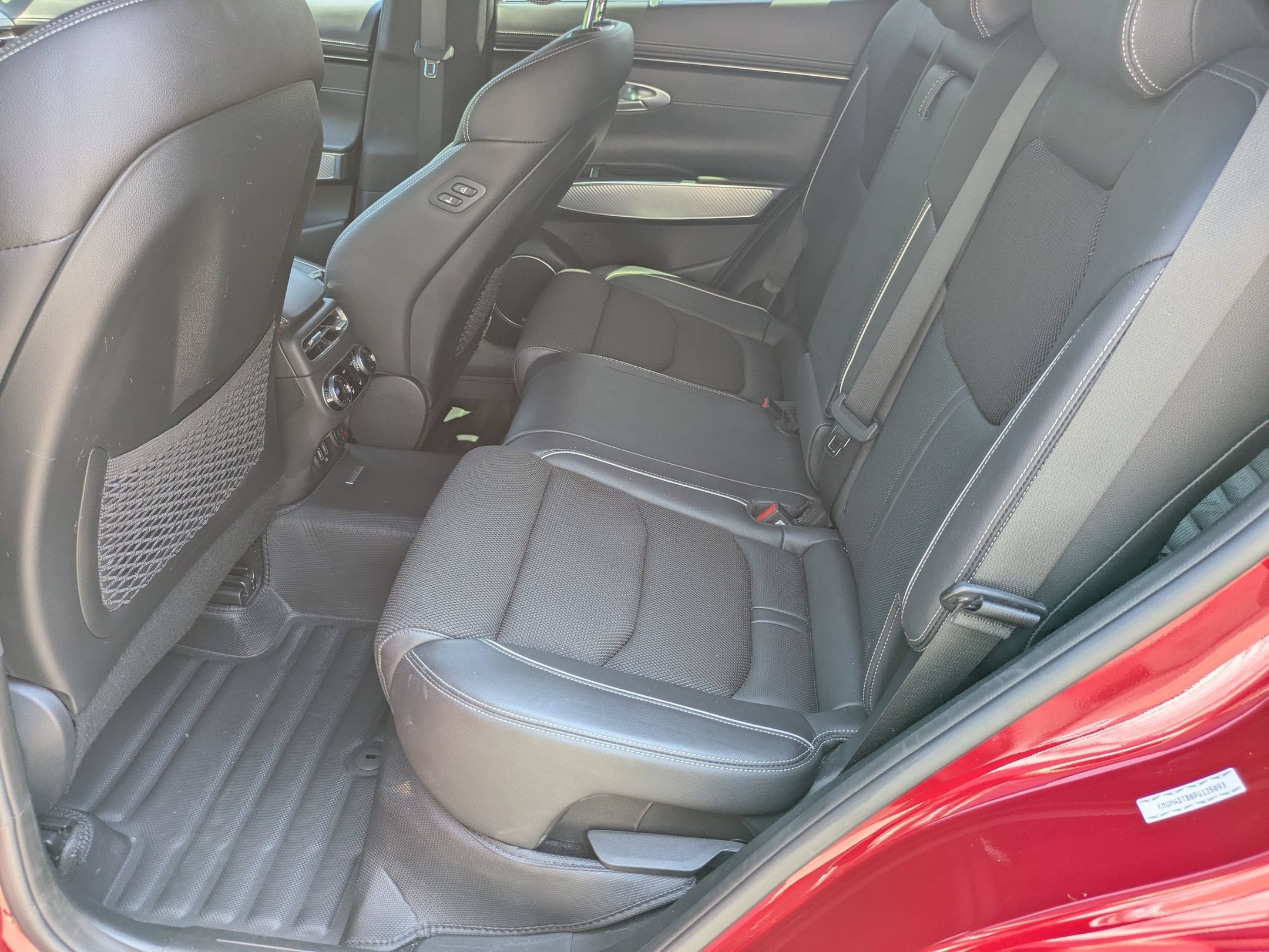 2023 Genesis GV70 2.5T