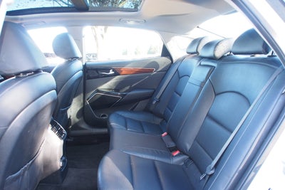 2019 Kia Cadenza Technology