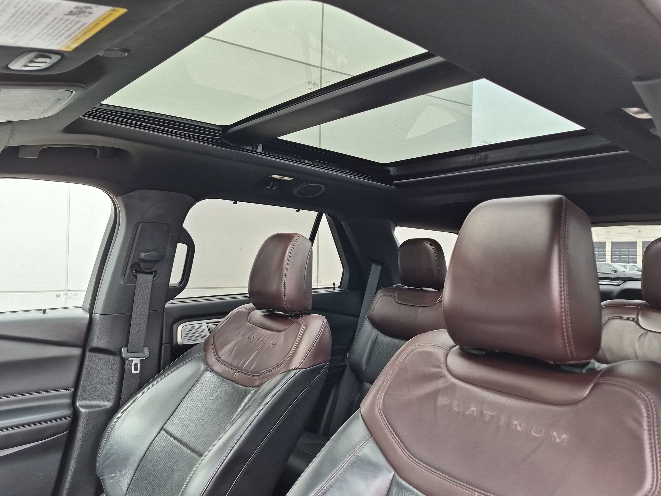 2021 Ford Explorer Platinum
