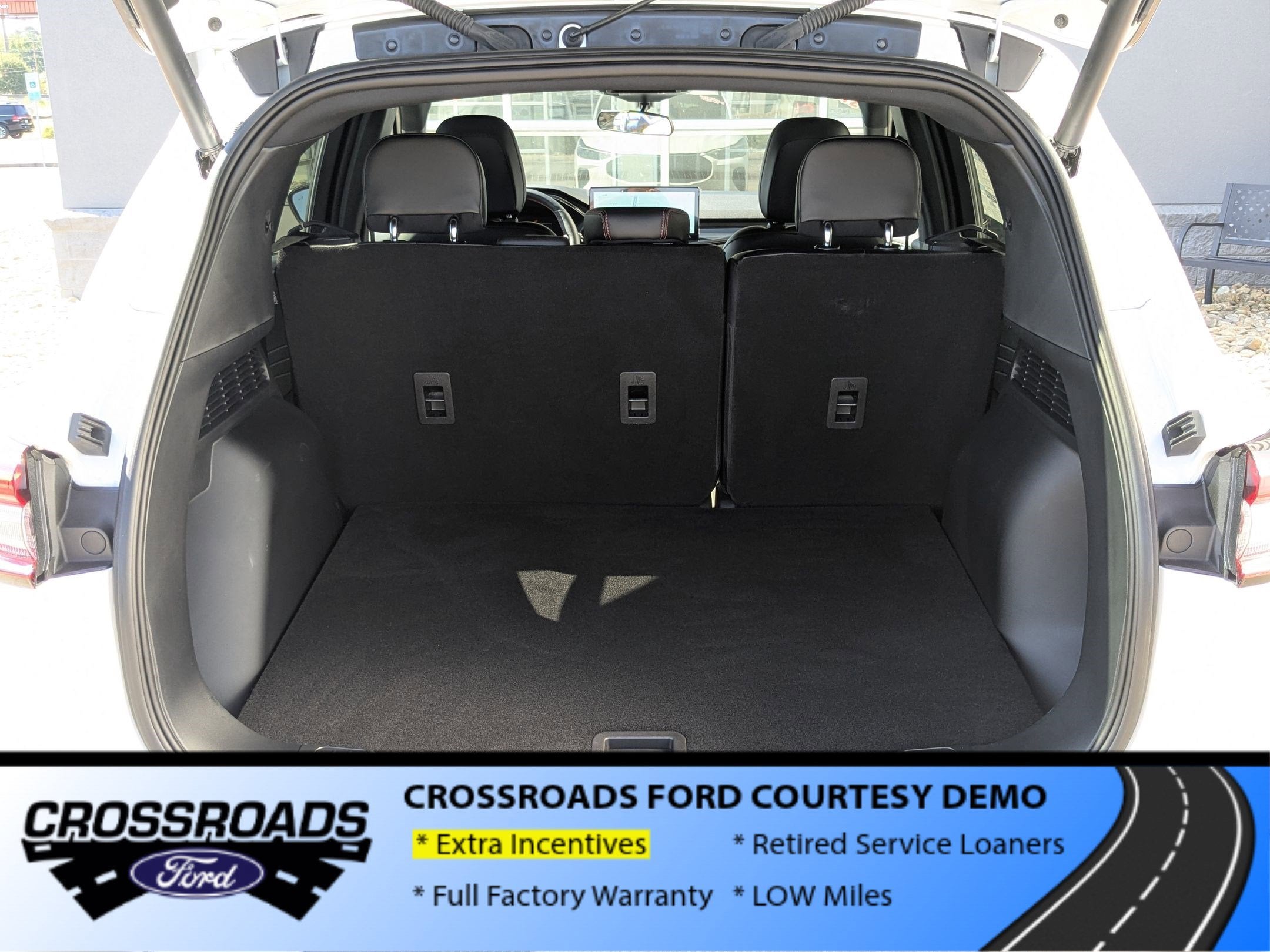 2025 Ford Escape ST-Line - Crossroads Courtesy Demo