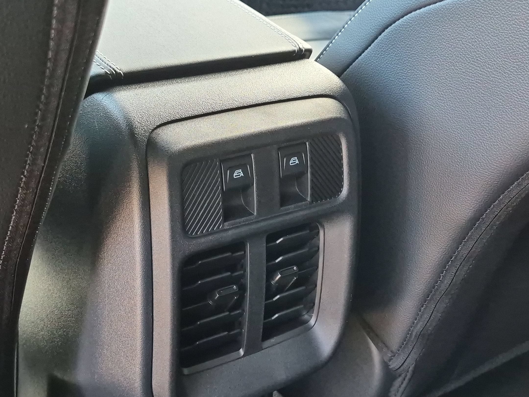 2026 Ford Bronco 4-Door Outer Banks - Photo 30