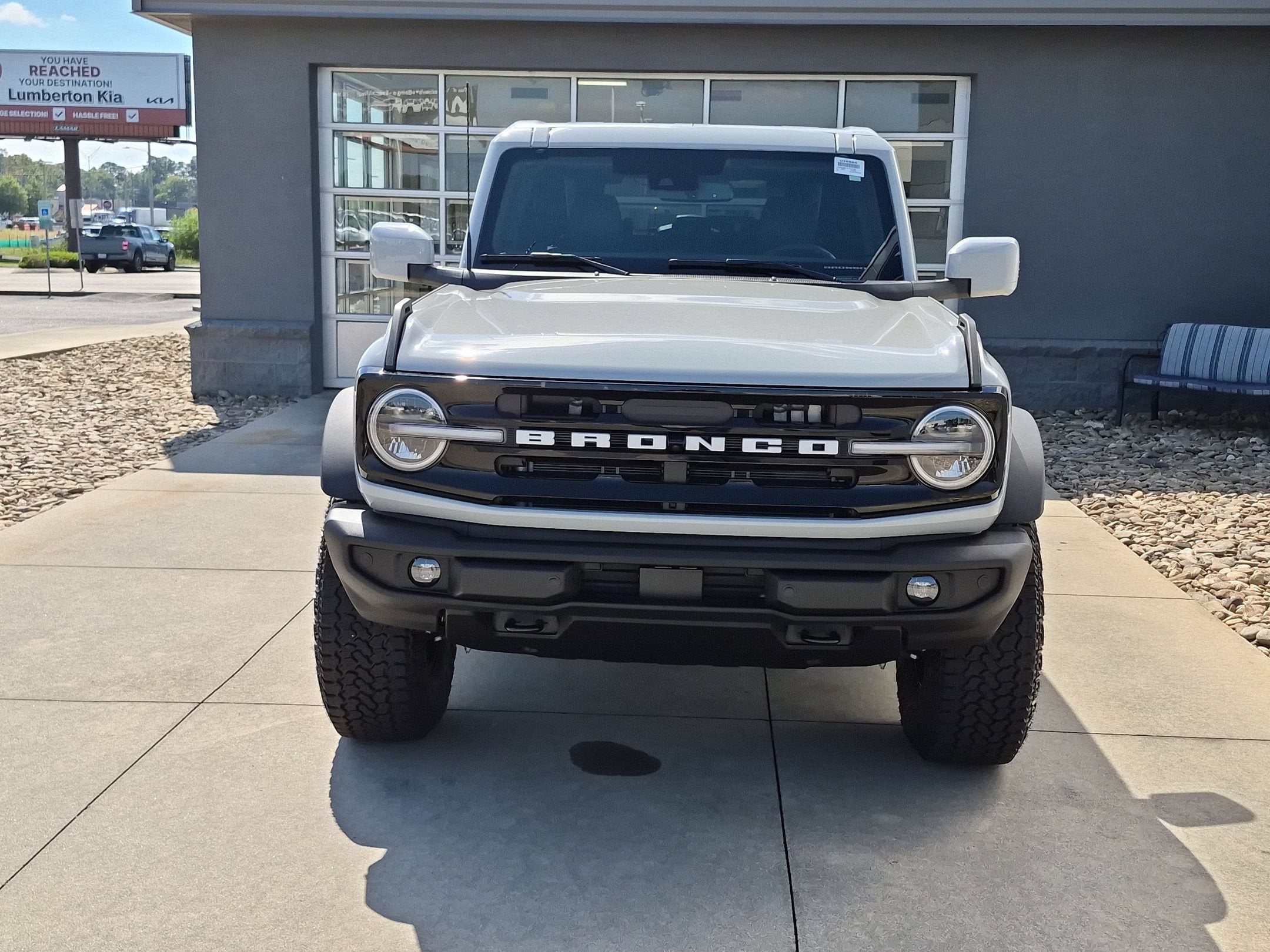 2026 Ford Bronco 4-Door Outer Banks - Photo 9
