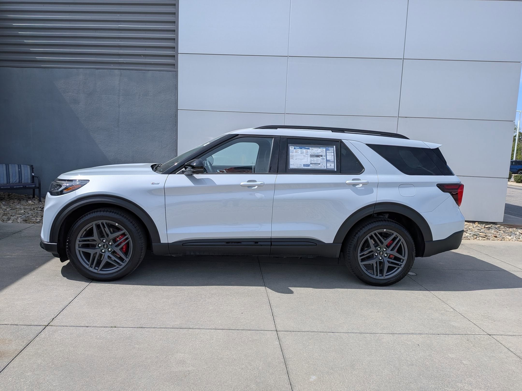 2026 Ford Explorer ST-Line - Crossroads Courtesy Demo