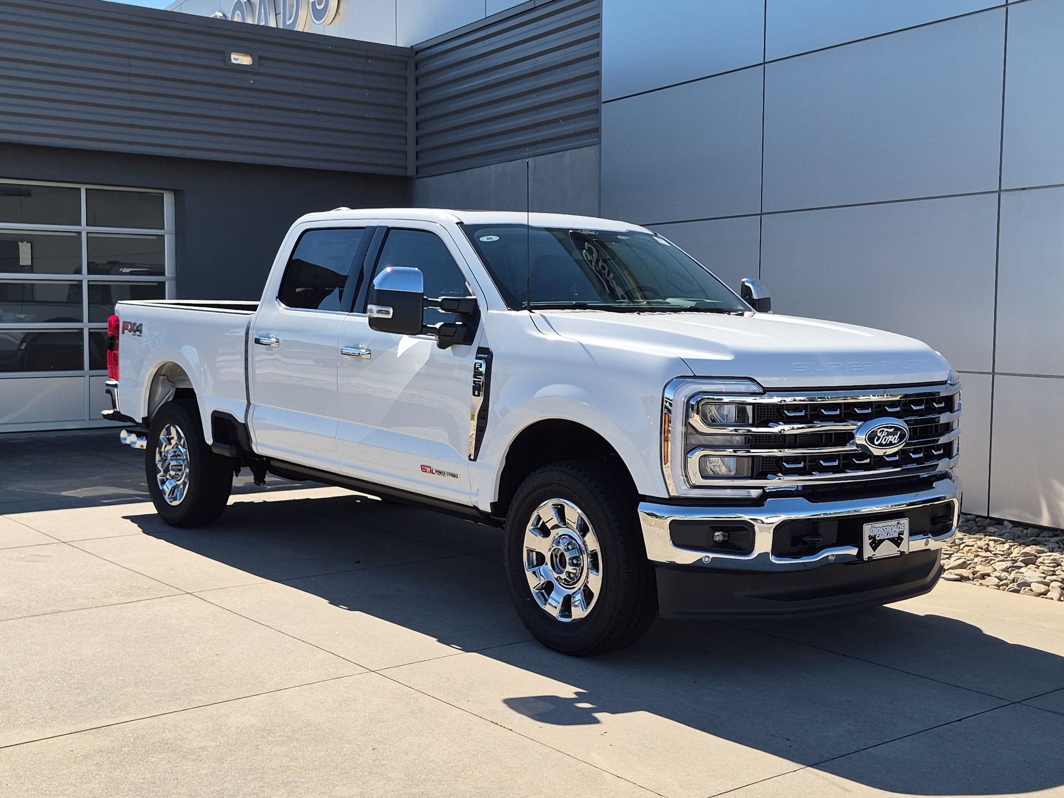 2027 Ford Super Duty F-250 SRW LARIAT