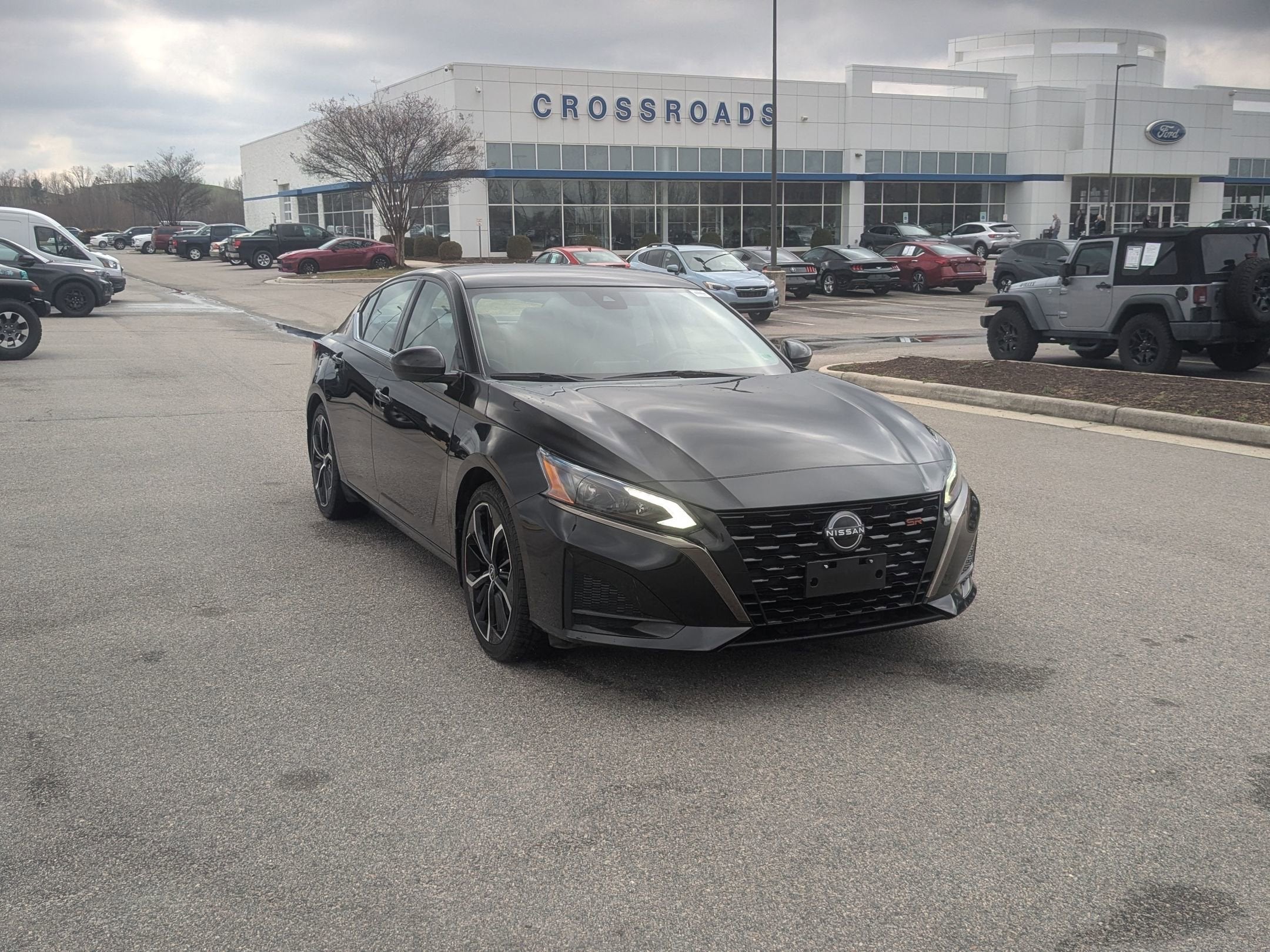 2023 Nissan Altima 2.5 SR