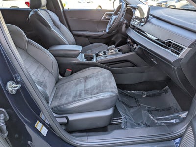 2023 Mitsubishi Outlander SE