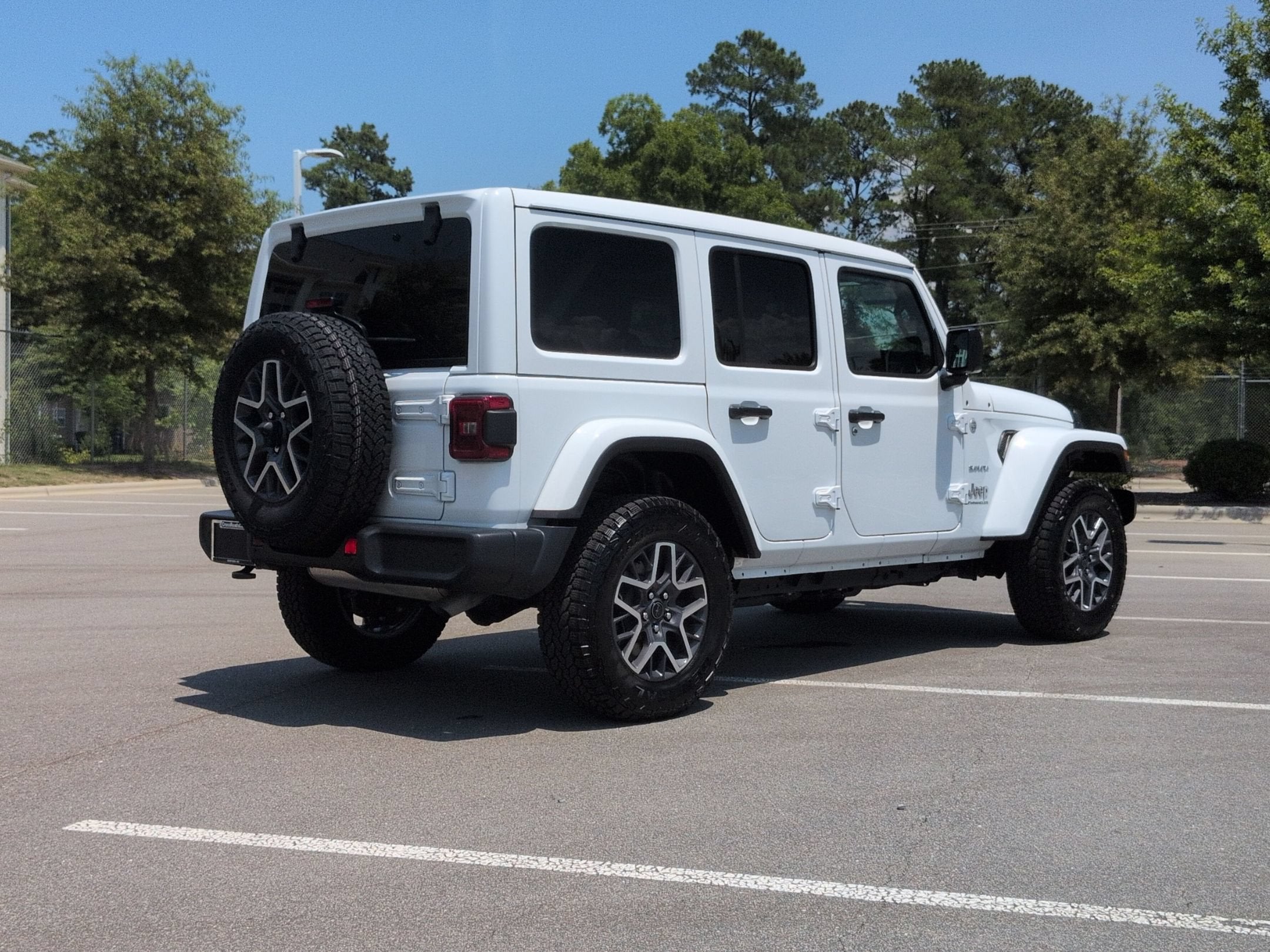 2024 Jeep Wrangler Sahara