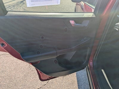 2025 Ford Escape ST-Line Select