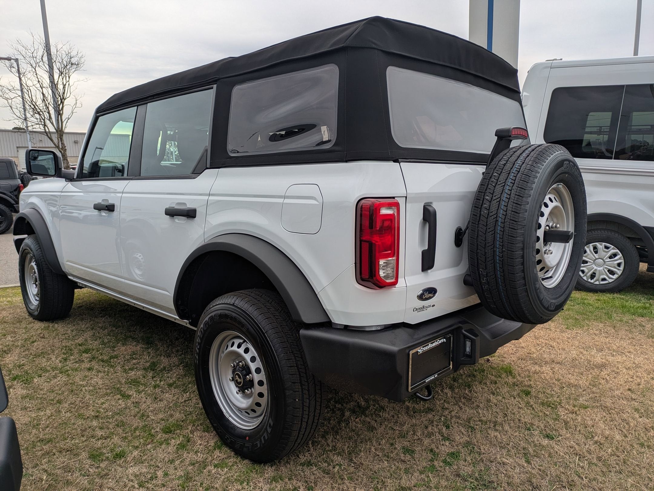 2025 Ford Bronco Base
