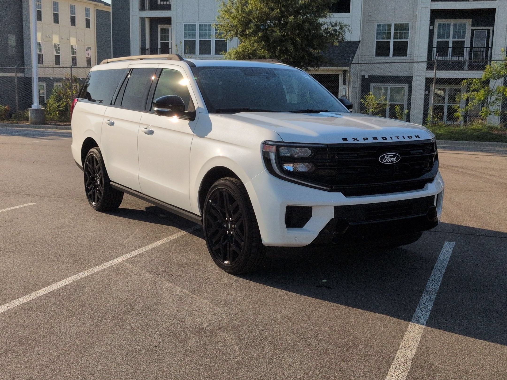 2027 Ford Expedition Max Platinum