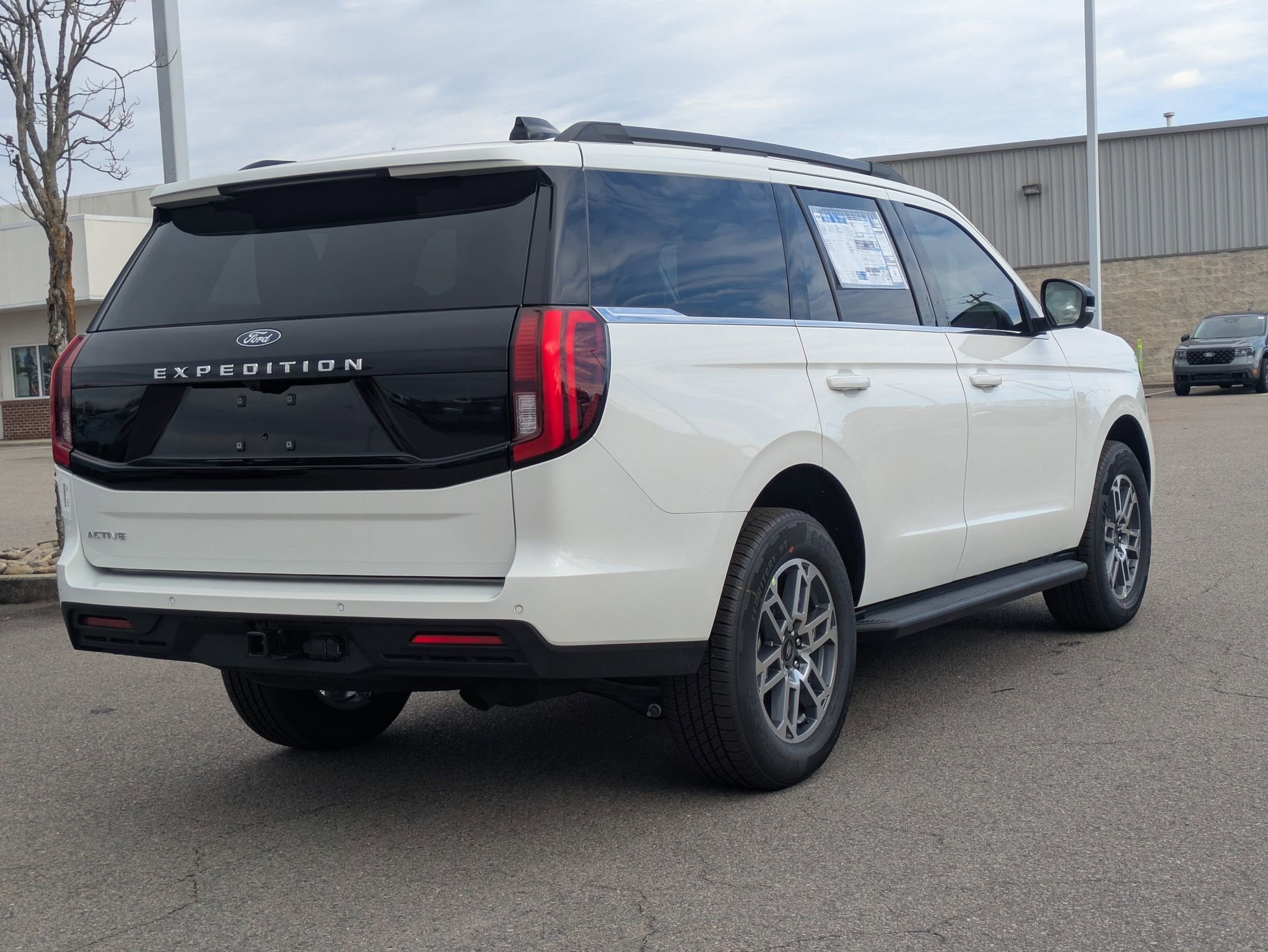 2026 Ford Expedition Active