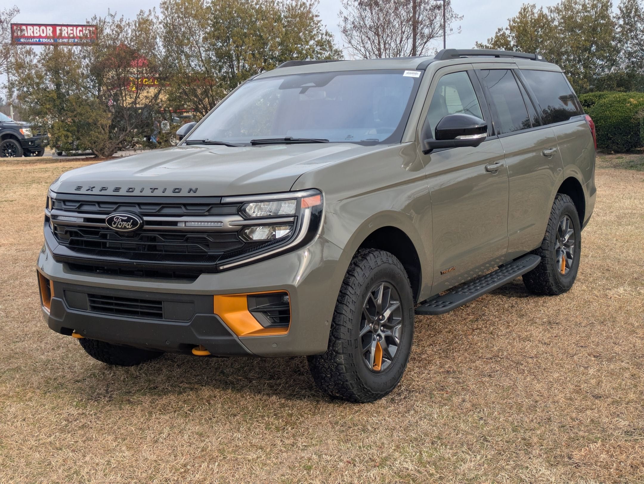 2025 Ford Expedition Tremor