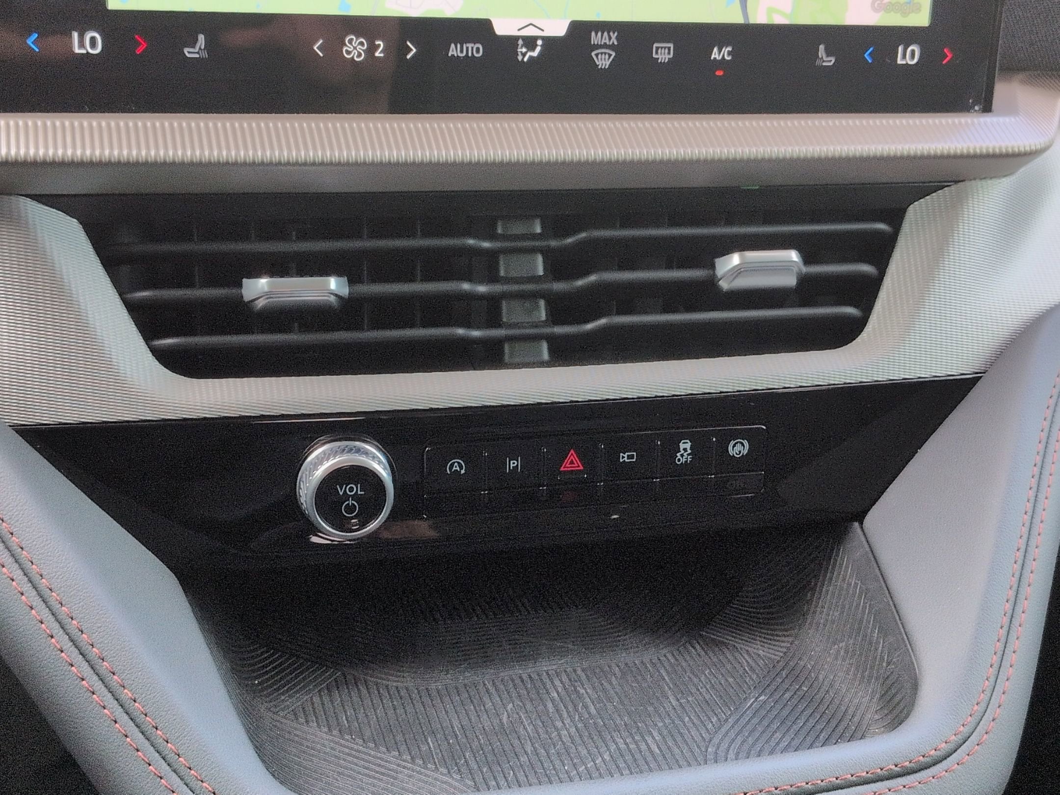 2026 Ford Explorer Active - Crossroads Courtesy Demo
