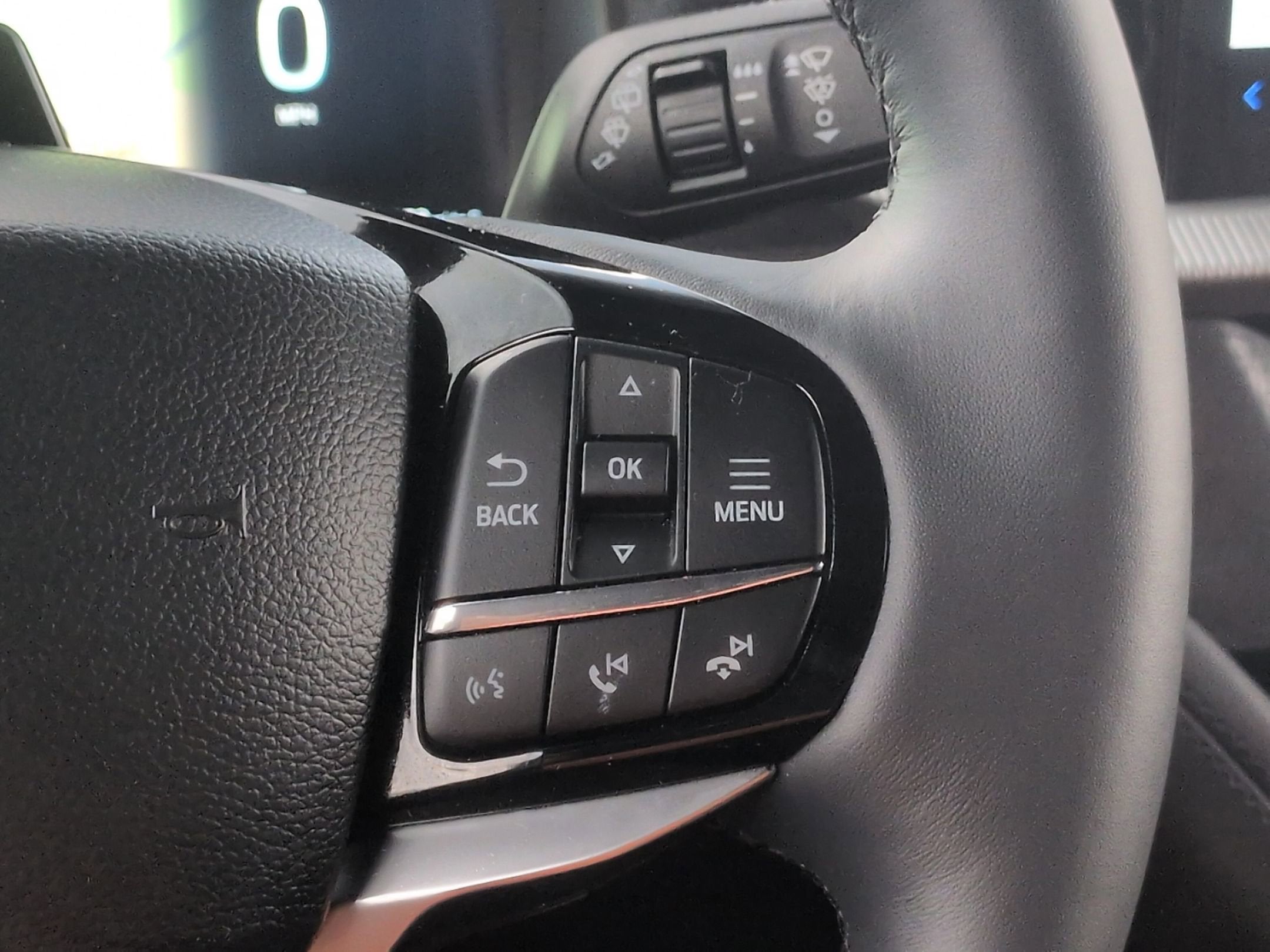 2026 Ford Explorer Platinum - Crossroads Courtesy Demo