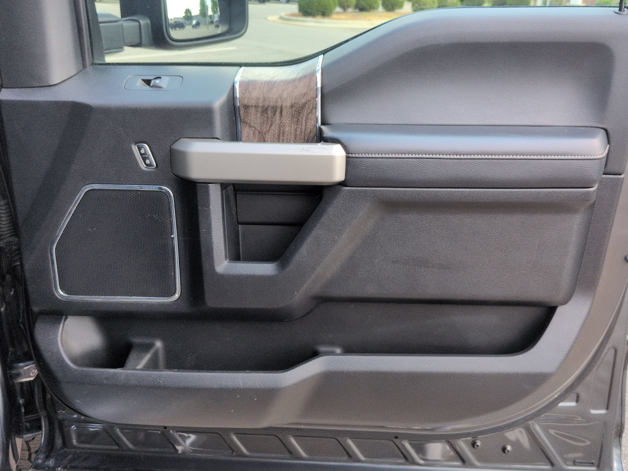 2017 Ford Super Duty F-250 SRW Lariat