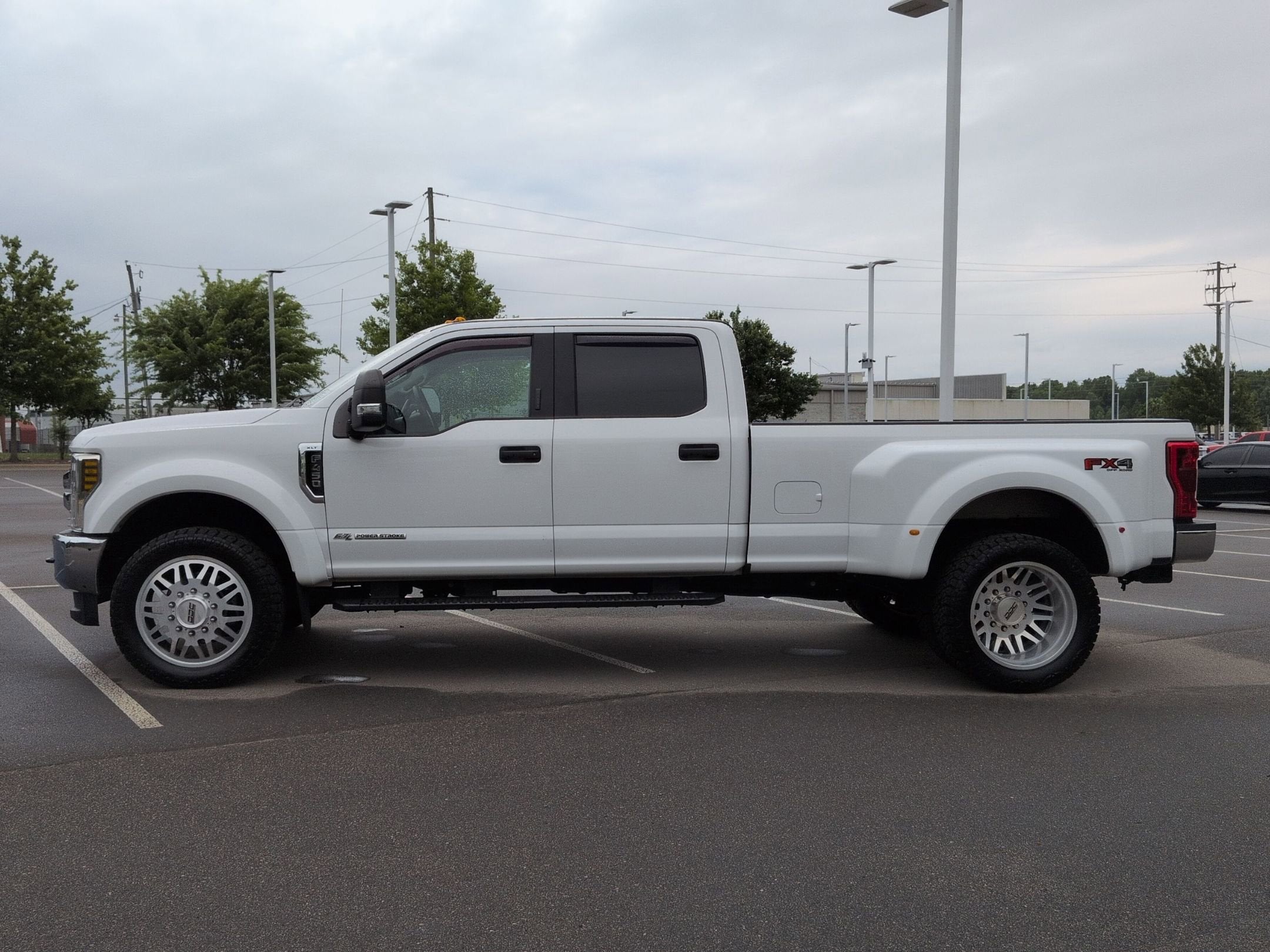 2019 Ford Super Duty F-450 DRW XLT