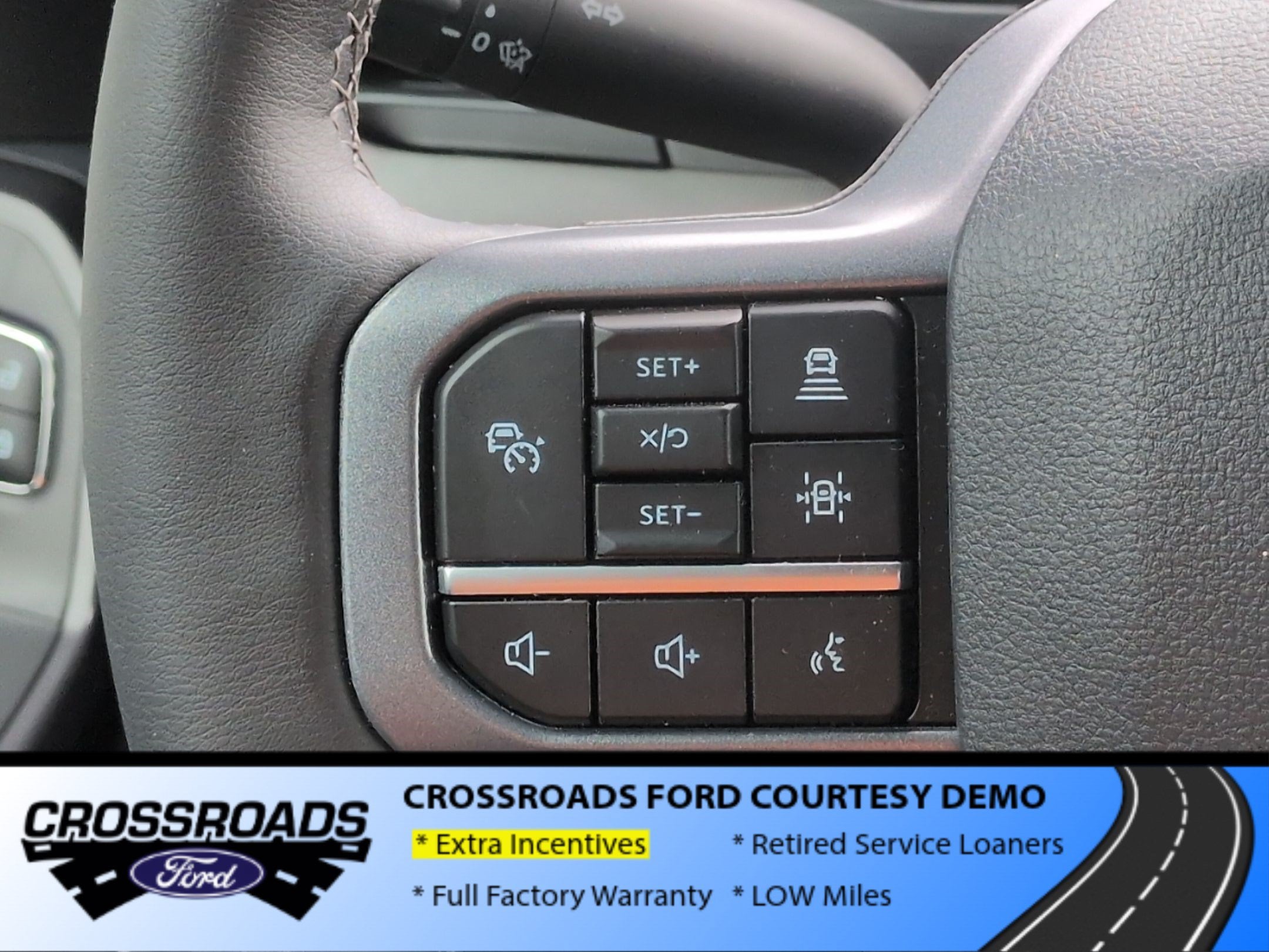2026 Ford F-150 LARIAT - Crossroads Courtesy Demo