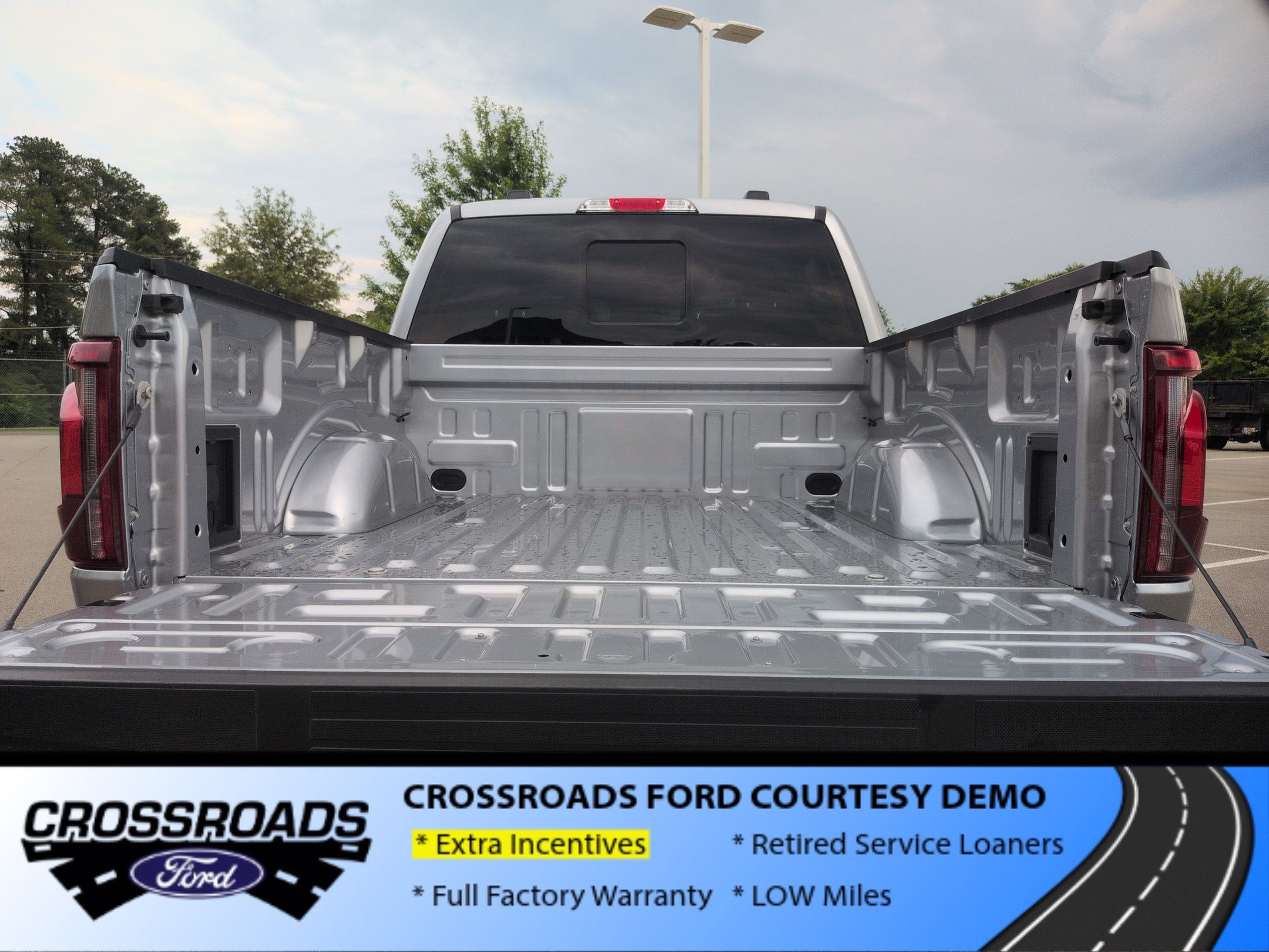 2026 Ford F-150 LARIAT - Crossroads Courtesy Demo