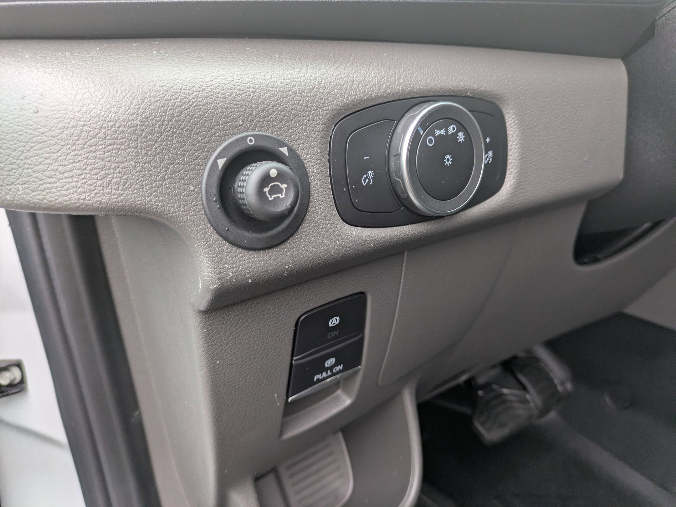 2025 Ford Transit Cargo Van Base