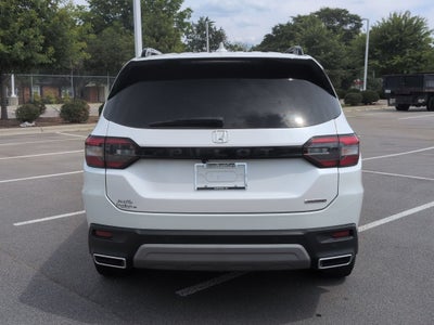 2024 Honda Pilot Touring