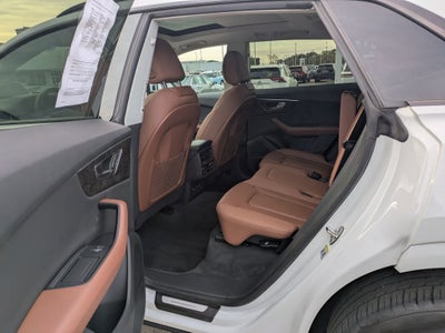 2020 Audi Q8 Premium Plus
