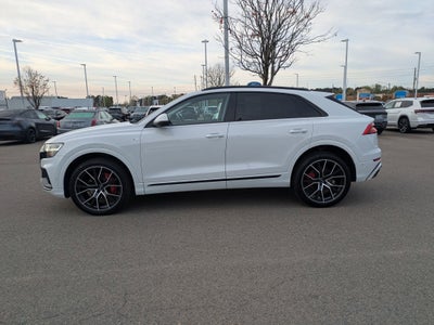 2020 Audi Q8 Premium Plus