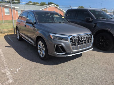 2025 Audi Q7 Premium Plus
