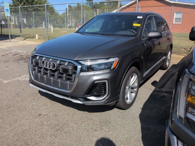 2025 Audi Q7 Premium Plus