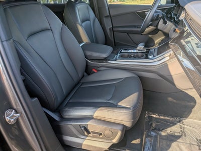 2025 Audi Q7 Premium Plus