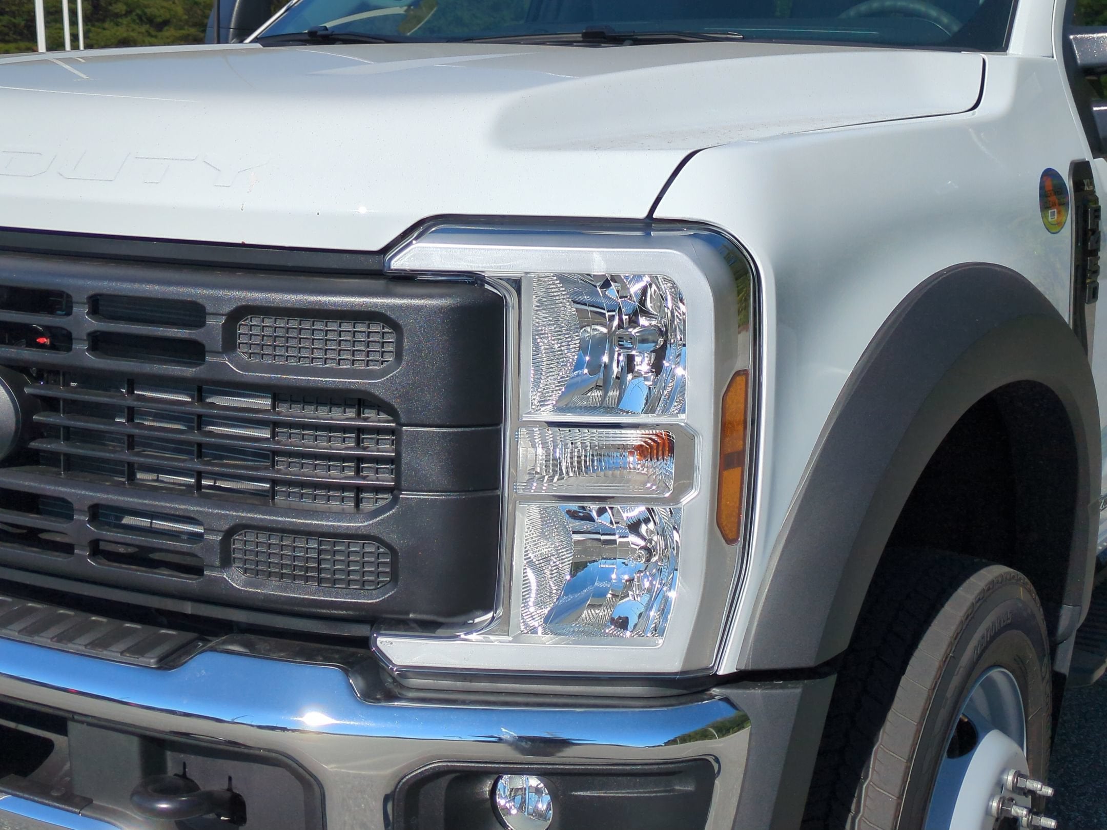 2027 Ford Super Duty F-450 DRW XL