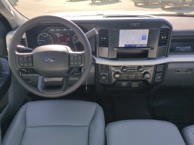 2027 Ford Super Duty F-450 DRW XL