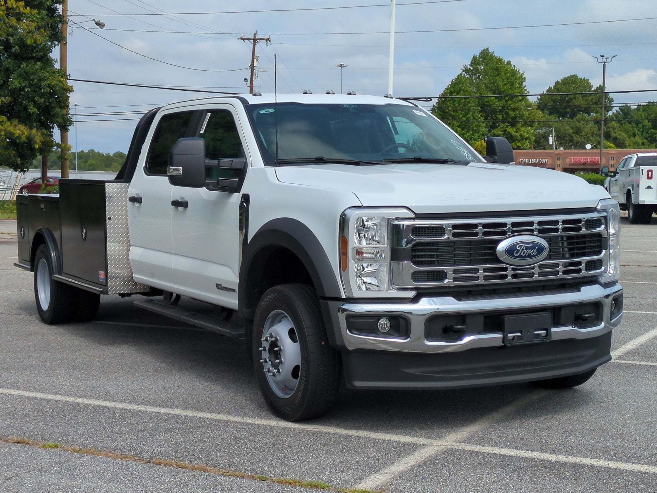 2026 Ford Super Duty F-450 DRW XL