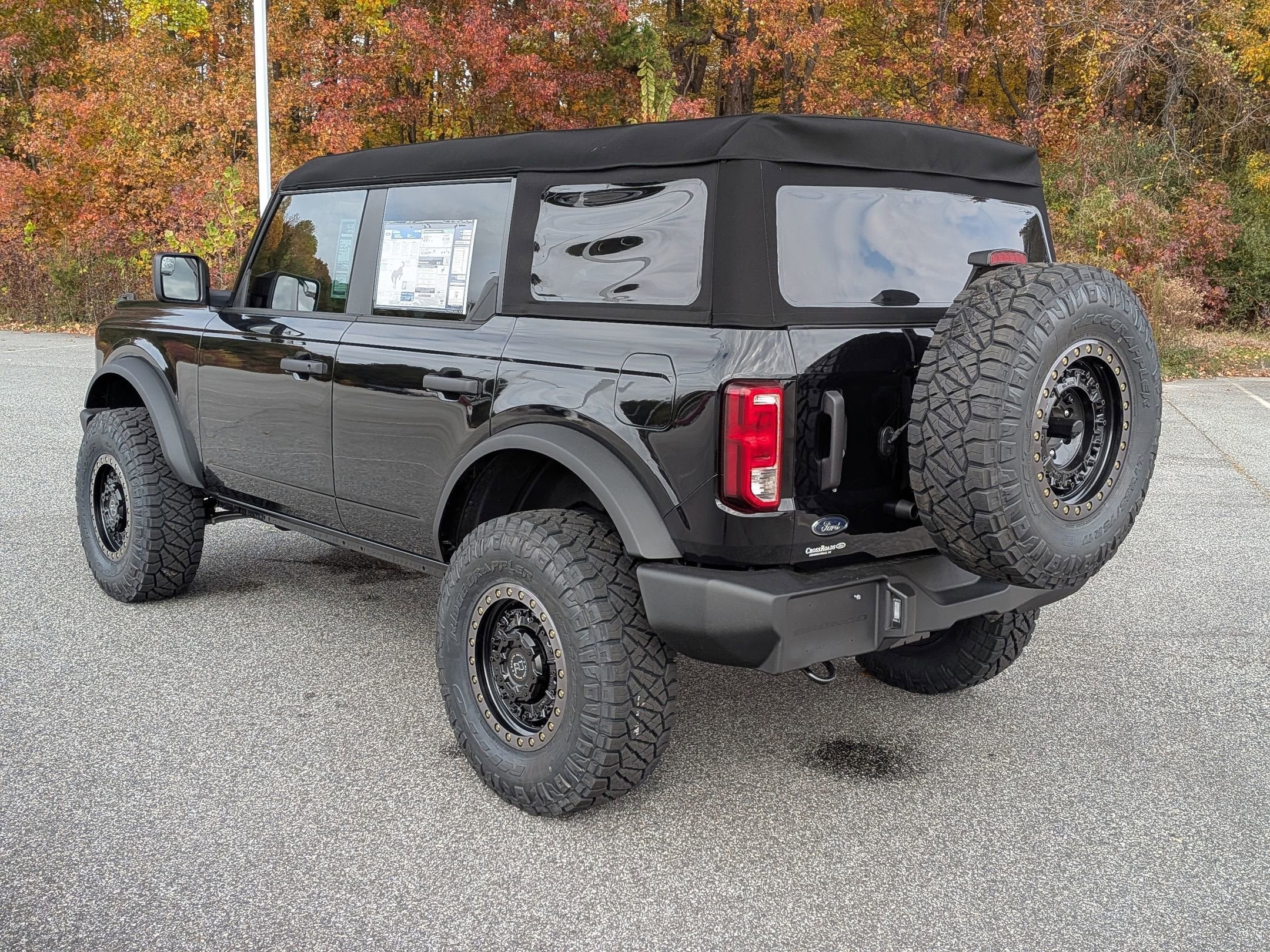 2025 Ford Bronco Base