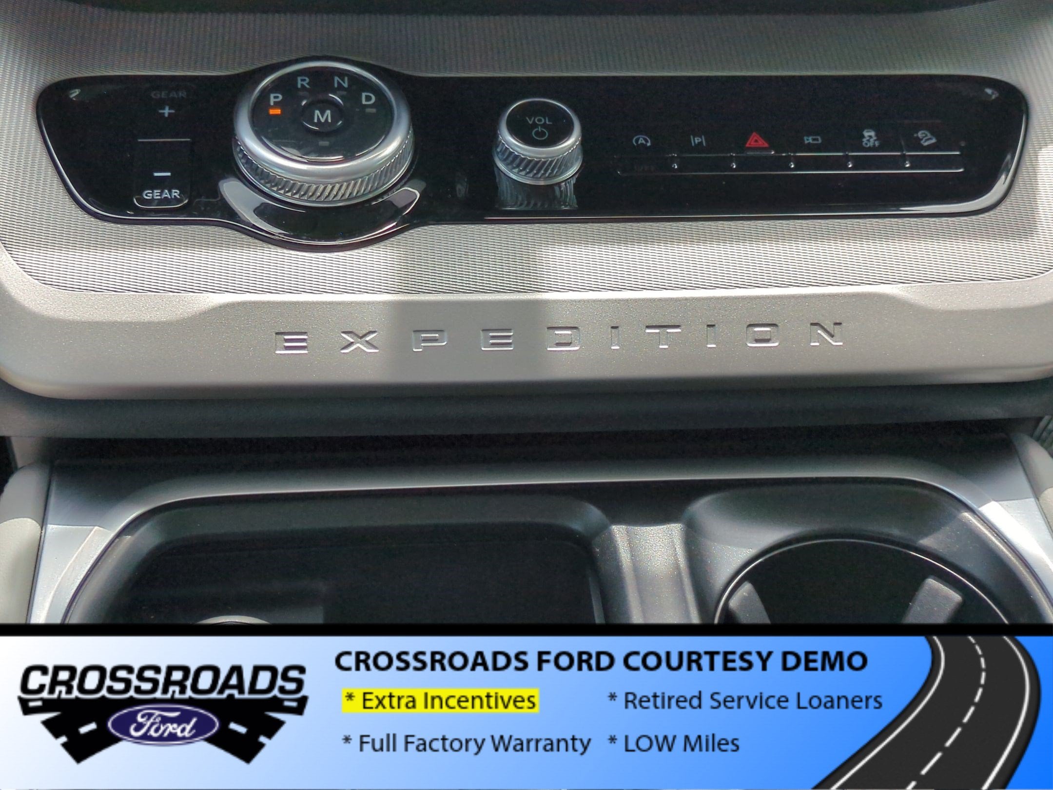 2026 Ford Expedition Max Active - Crossroads Courtesy Demo