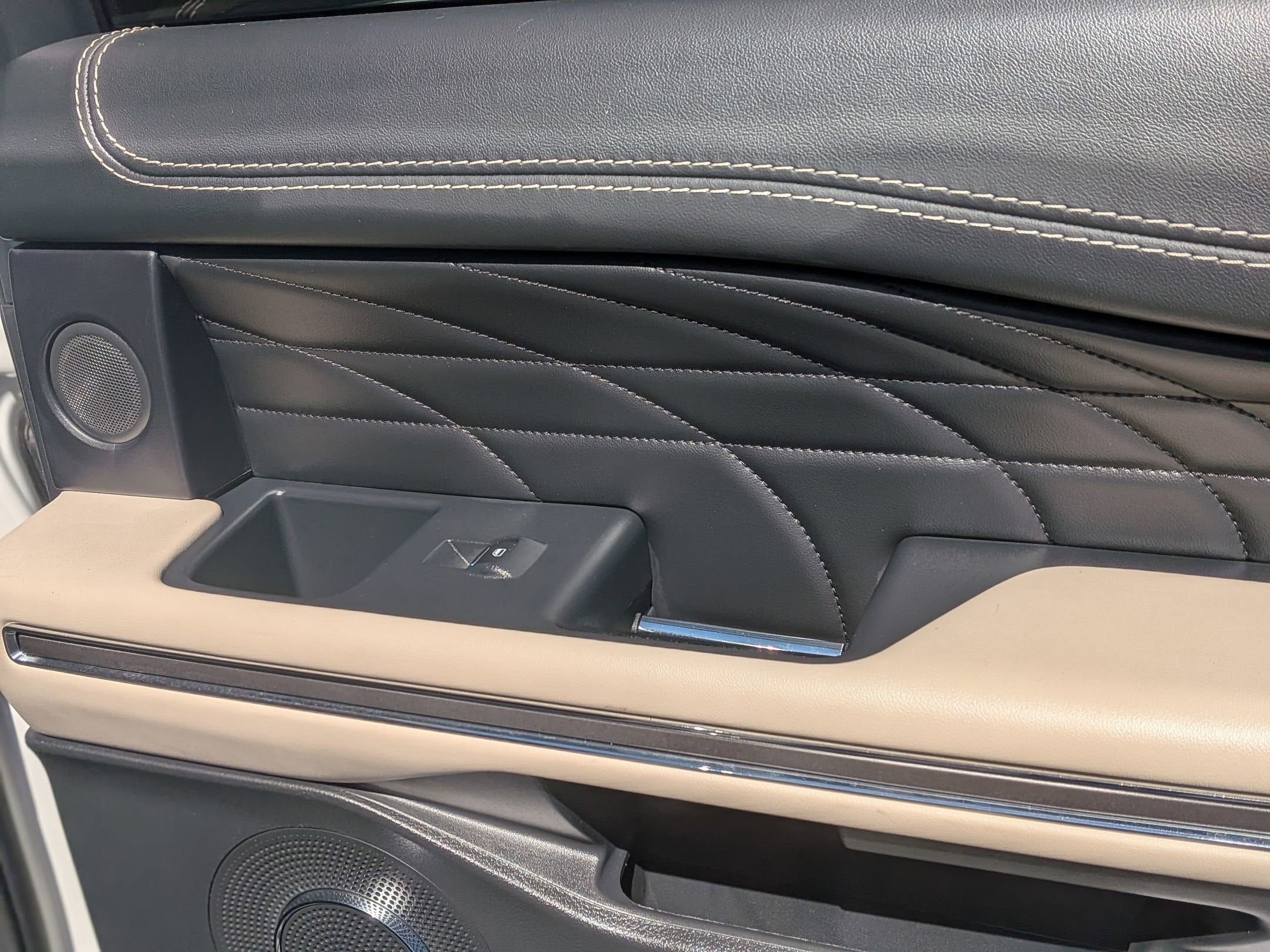 2024 Ford Expedition Max Platinum