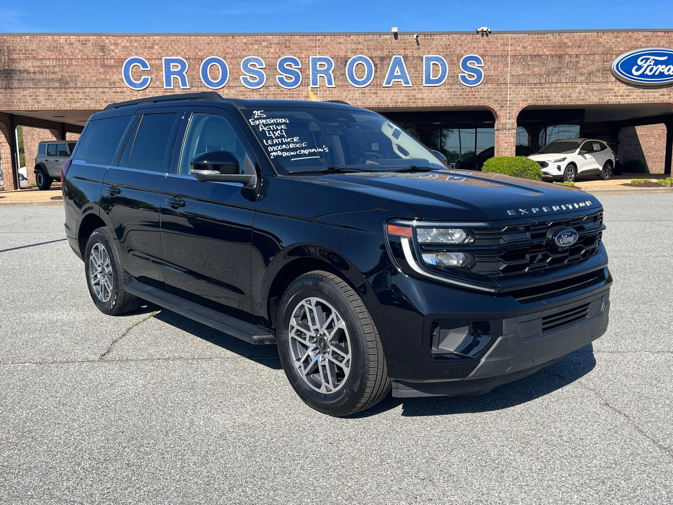 2025 Ford Expedition Active