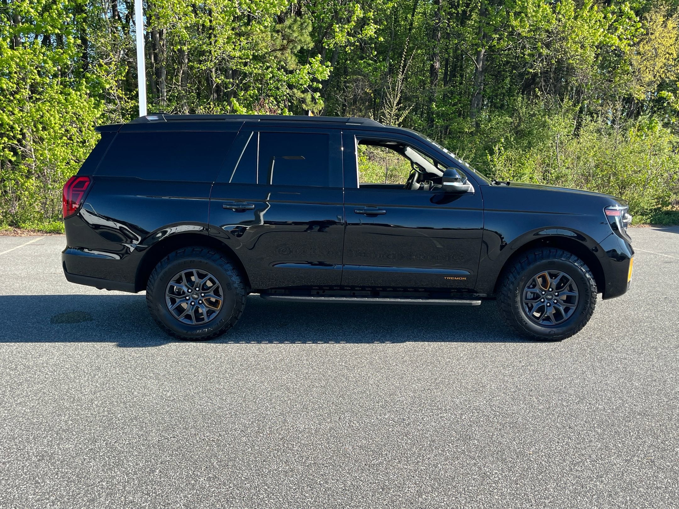2025 Ford Expedition Tremor