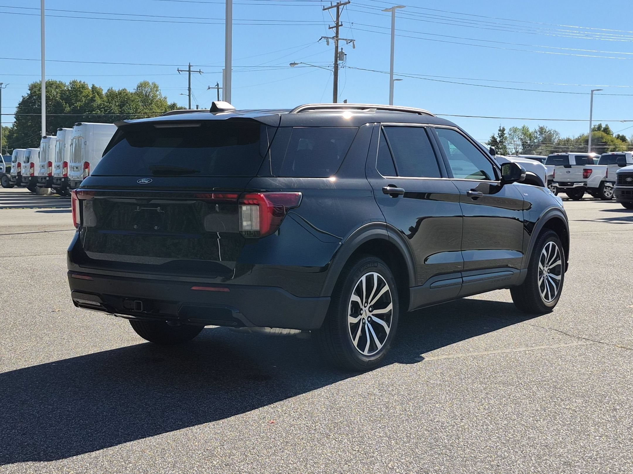 2027 Ford Explorer ST-Line