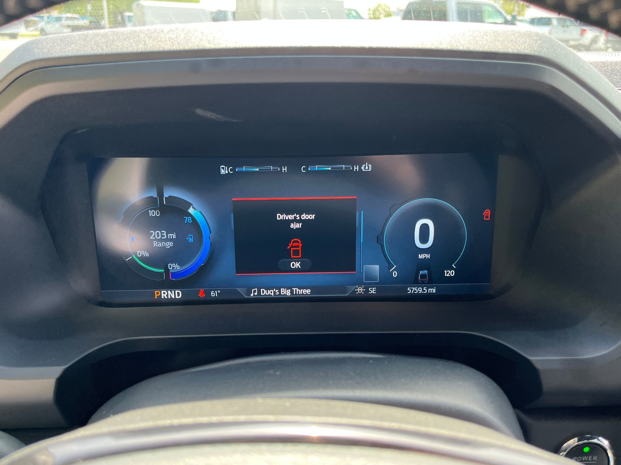 2025 Ford F-150 Lightning Platinum