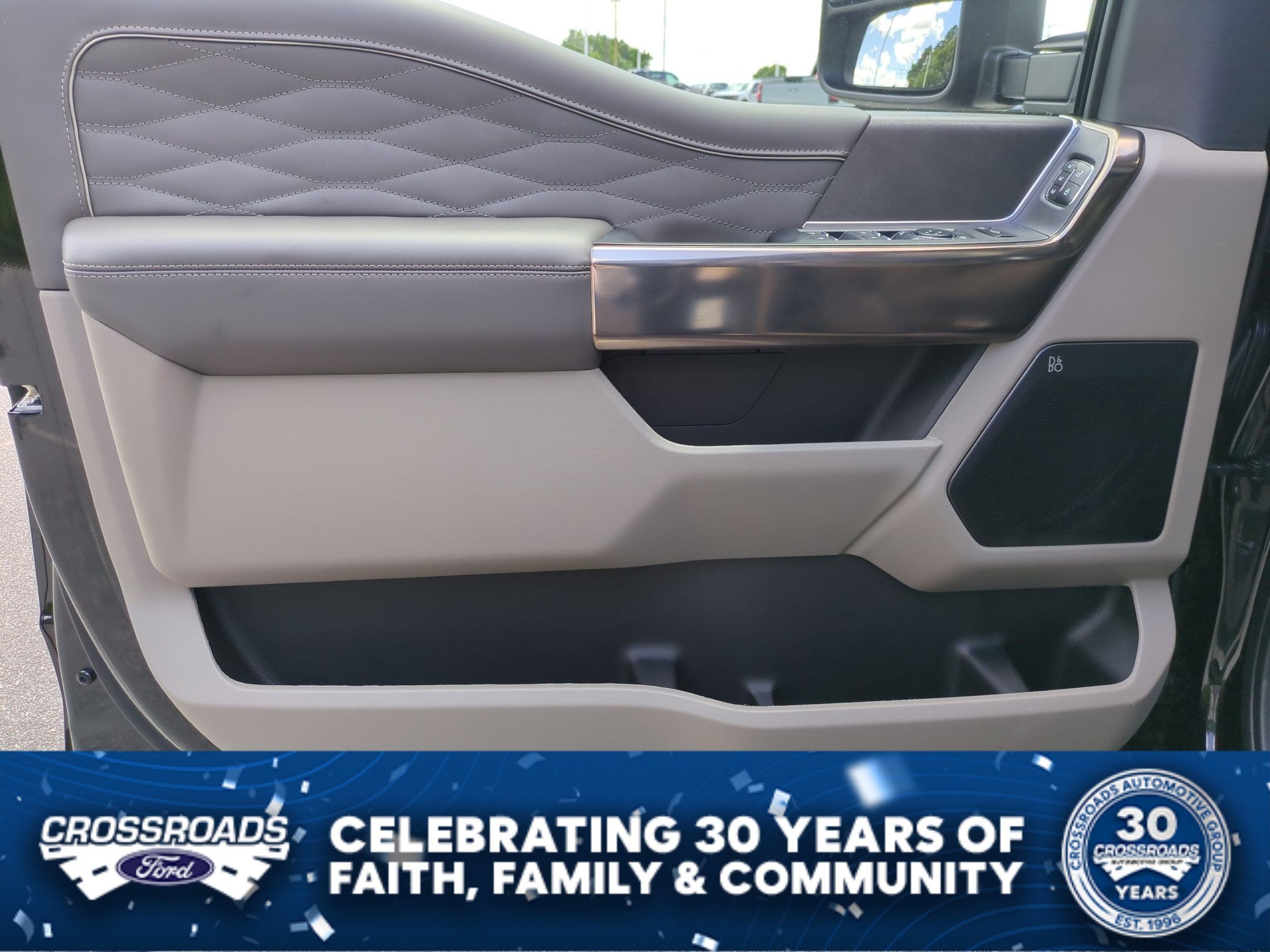 2026 Ford Super Duty F-250 SRW Platinum Plus
