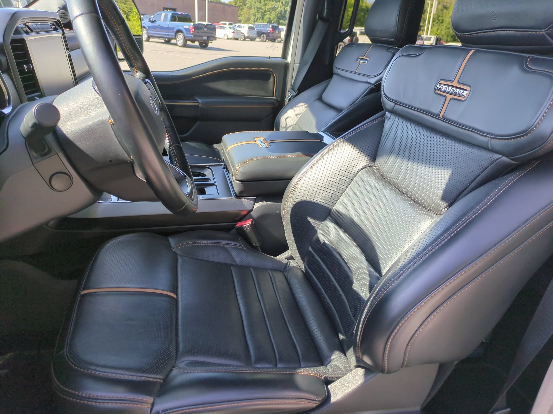 2022 Ford F-150 Platinum