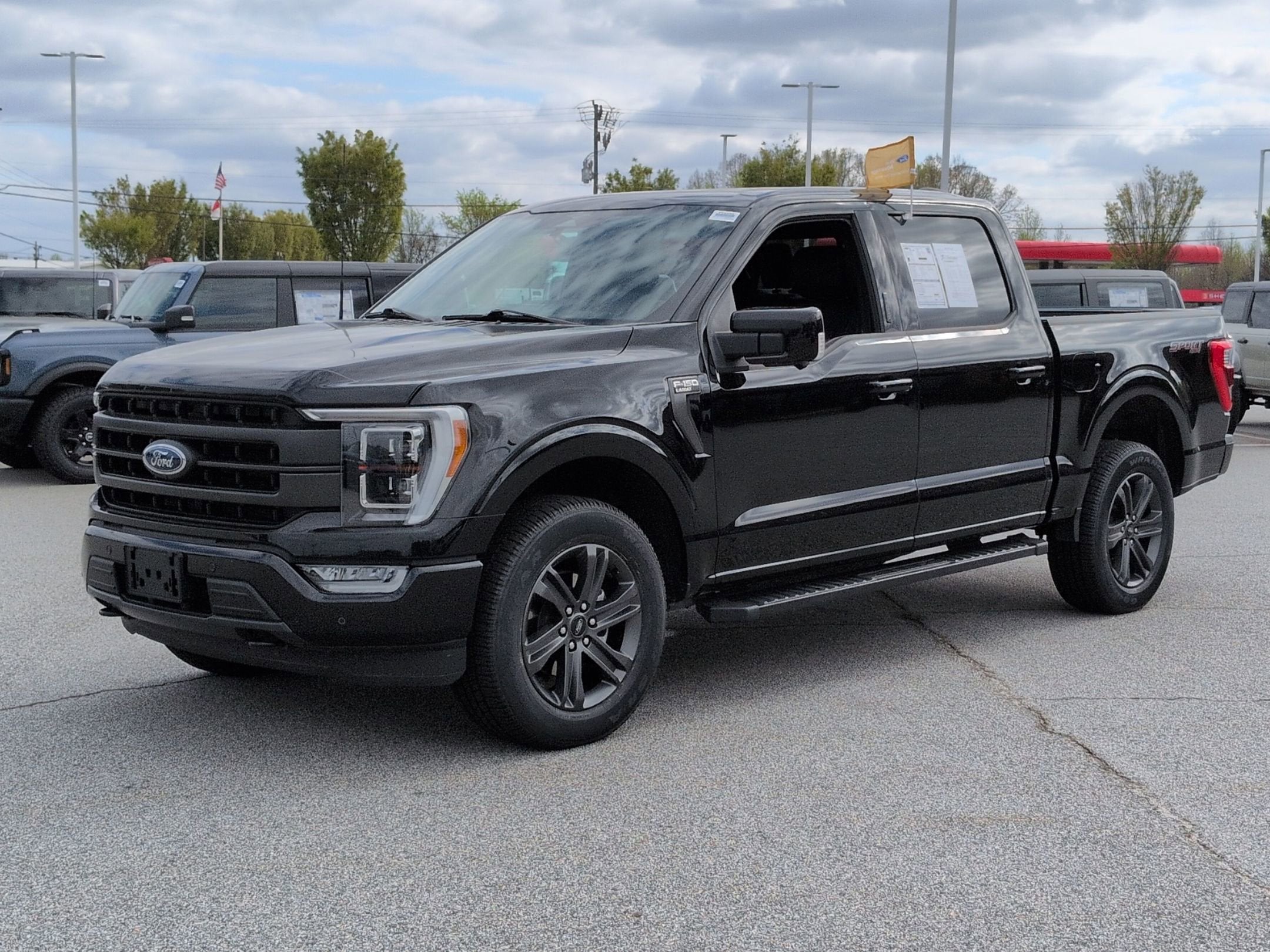 2023 Ford F-150 LARIAT