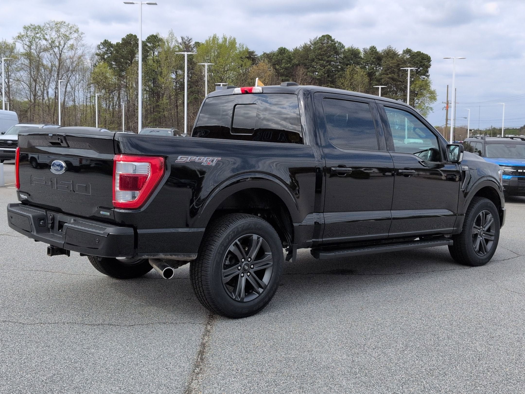 2023 Ford F-150 LARIAT