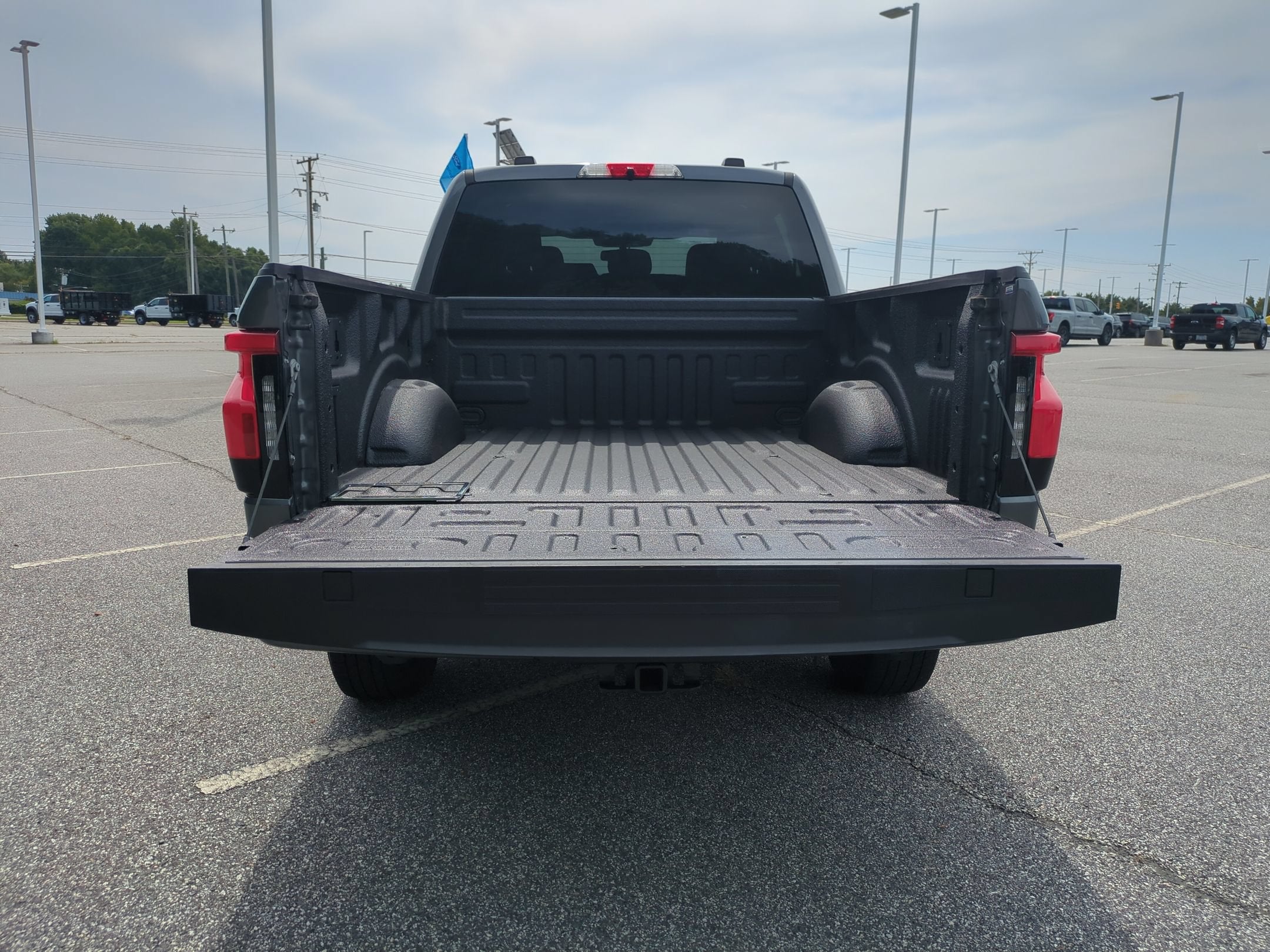 2023 Ford F-150 Lightning XLT
