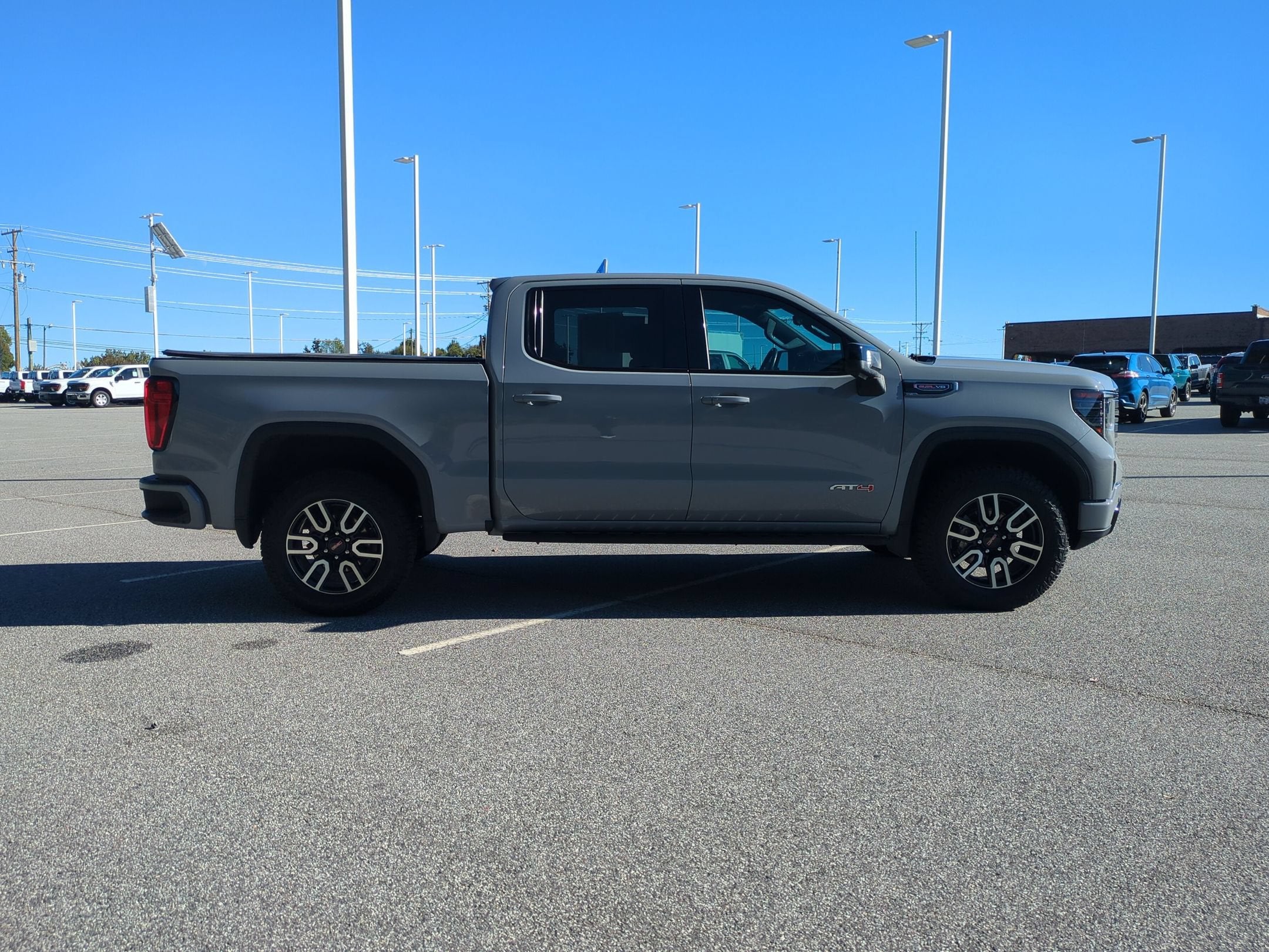 2024 GMC Sierra 1500 AT4