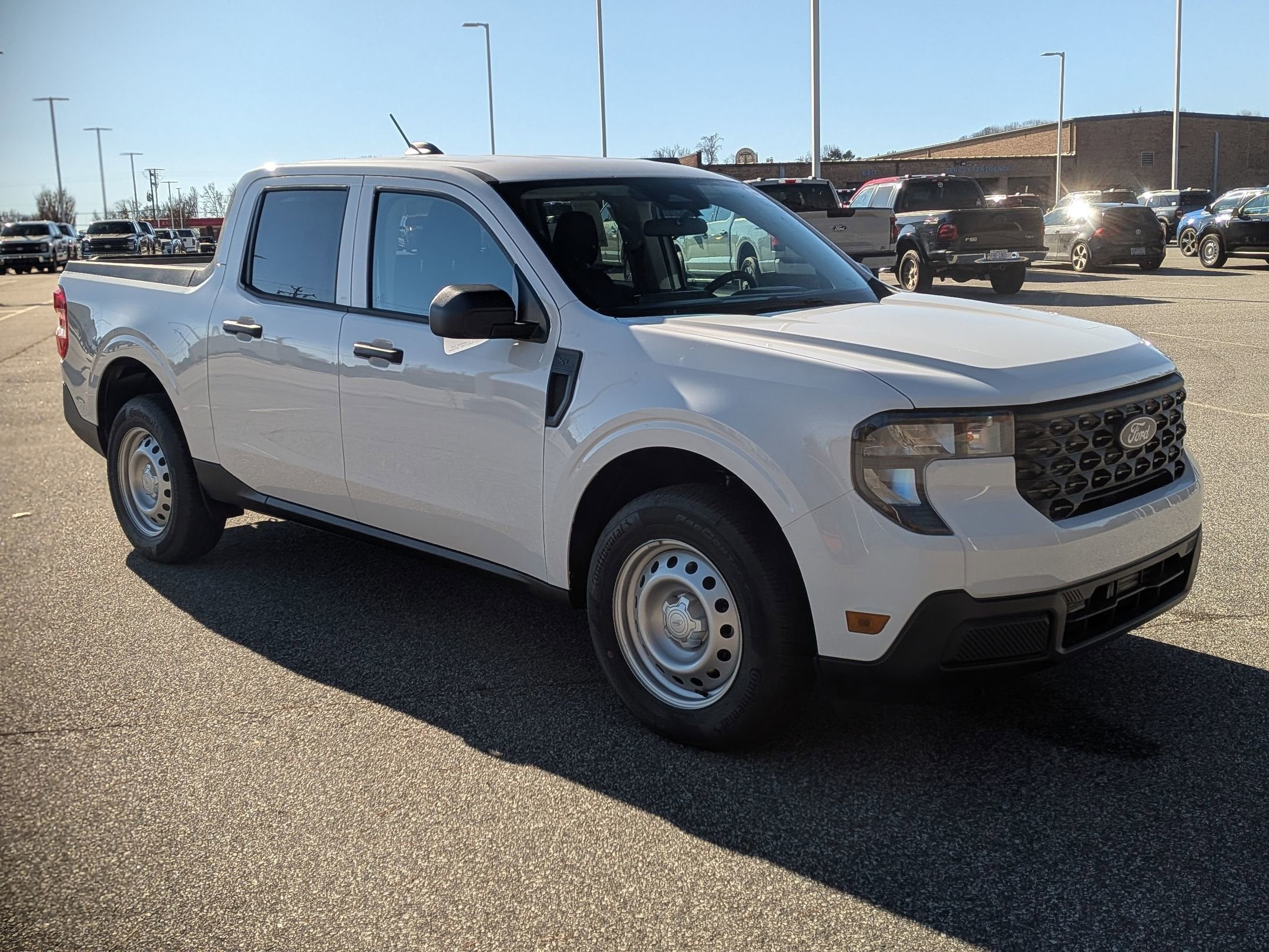 2025 Ford Maverick XL