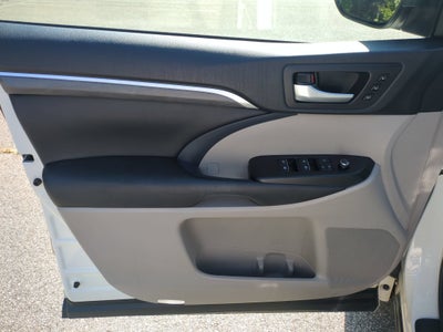 2017 Toyota Highlander Limited